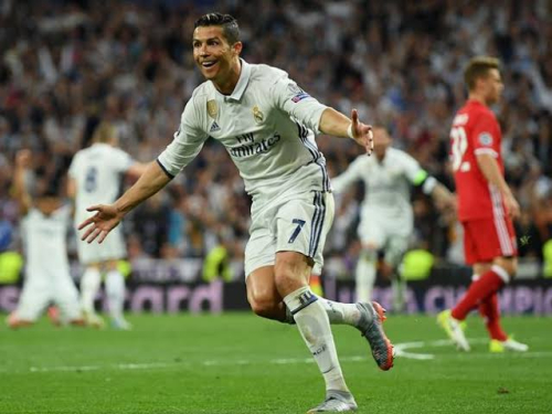 Cristiano Ronaldo celebrates against Bayern Munich 