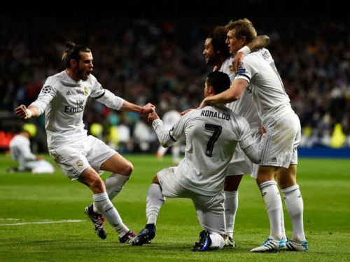 Ranking 10 teams with most UCL Round of 16 appearances.