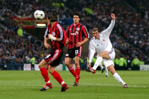 World Transfer Record Explained: History of The Last 10 Biggest Deals That Broke The Transfer Market: Zinedine Zidane broke the world transfer record in 2001 when he moved to Real Madrid from Juventus