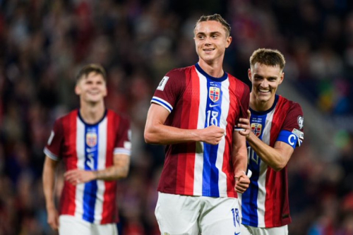 When Two Players Score Hat-Tricks in the Same Game | 10 Famous Matches and Who Gets the Ball