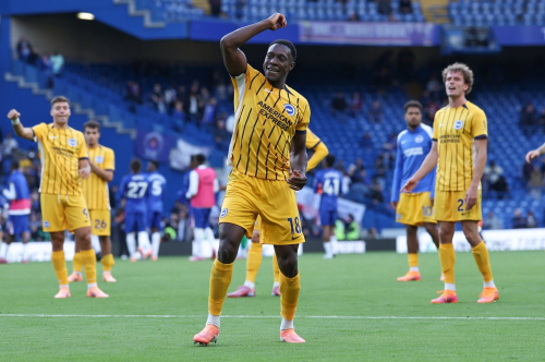 Premier League Round 6 Recap | Palace, Arsenal, and Sunderland Rise, Giants Fall: Danny Welbeck bagged a brace against Chelsea 