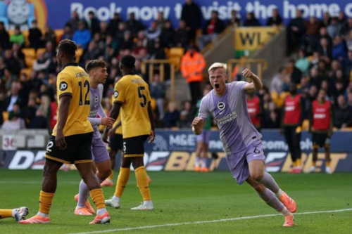 Premier League Round 7 Highlights: Everton delivered Invincibles Day as Chelsea ended a 19-year Jinx : Jan Paul van Hecke 