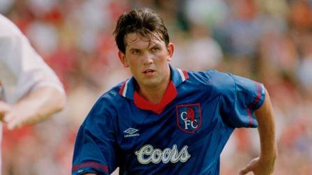 Discover the top 5 youngest Chelsea goalscorers in Premier League history, from Mikael Forssell’s record-setting strike to Estevão Willian’s historic winner against Liverpool, highlighting the Blues’ tradition of youthful brilliance.