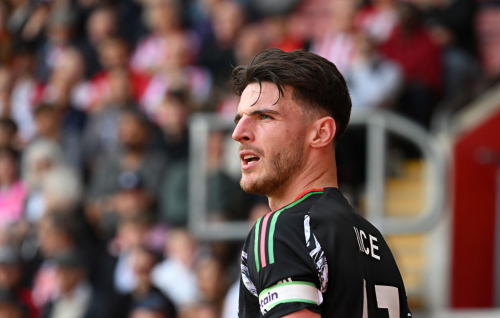 Declan Rice or Moises Caicedo | Who is the Better Midfielder?