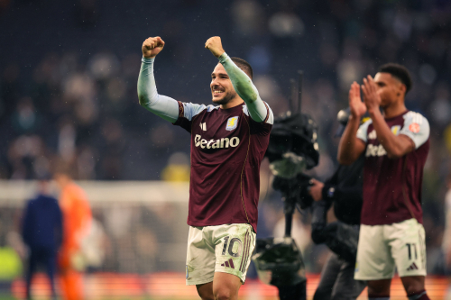 Manchester United beat Liverpool to inflict a fourth straight defeat, Chelsea's historic win sacked Ange Postecoglou, and Haaland's brace powered City. Get the biggest highlights from all nine dramatic Premier League games, including Arsenal's clean sheet win, Villa's continued run, and a 3-3 thriller at Selhurst Park.