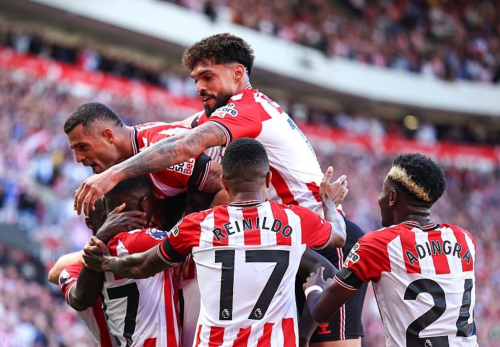 Manchester United beat Liverpool to inflict a fourth straight defeat, Chelsea's historic win sacked Ange Postecoglou, and Haaland's brace powered City. Get the biggest highlights from all nine dramatic Premier League games, including Arsenal's clean sheet win, Villa's continued run, and a 3-3 thriller at Selhurst Park.