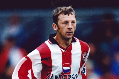 Uncover the shocking stories behind the top 10 fastest red cards in football history, from an immediate post-kick-off punch to an involuntary expletive and a dismissal before play even restarted. Read how players like Keith Gillespie (0 seconds), Lee Todd (2 seconds), and Giuseppe Lorenzo (10 seconds) earned infamous records for the quickest send-offs.