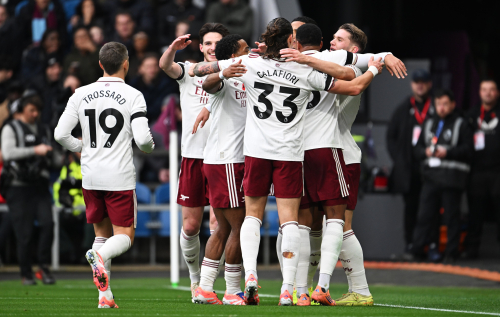 A weekend of revived title dreams in the Premier League saw Arsenal stretch their lead, Manchester City and Liverpool re-ignite momentum, Chelsea outclass Spurs, and West Ham finally end their home drought in a dramatic round of nine fixtures.