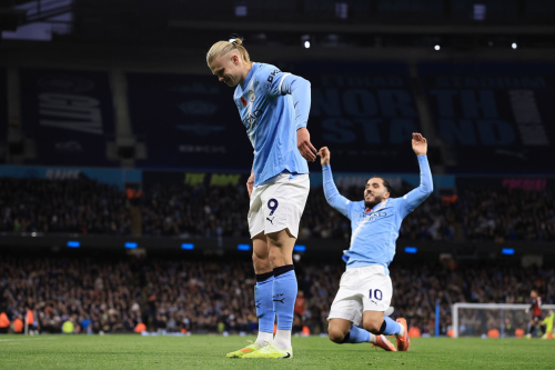 A weekend of revived title dreams in the Premier League saw Arsenal stretch their lead, Manchester City and Liverpool re-ignite momentum, Chelsea outclass Spurs, and West Ham finally end their home drought in a dramatic round of nine fixtures.