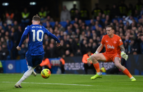 Premier League recap: Henderson milestone as Wolves help Arsenal break jinx
