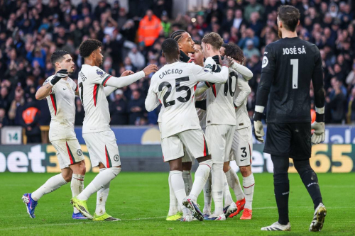 Title races hit the final third! We preview this weekend’s biggest European clashes, including Arsenal vs. Chelsea and Der Klassiker. See our predictions.