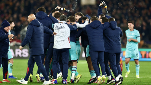 Previews and Predictions: Carabao Cup, Madrid derby, and 10 crucial matchups to anticipate 