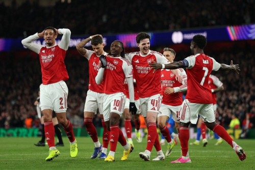 Who is favourite to win 2026 Champions League title after semi-finals first-leg 