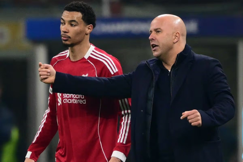How Arrogant Arne Slot Lost the Liverpool Dressing Room and Paved the Way for Andoni Iraola