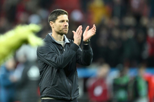 How Arrogant Arne Slot Lost the Liverpool Dressing Room and Paved the Way for Andoni Iraola